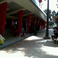 Photo taken at BAAK Universitas Negeri Jakarta by Syahputra W. on 1/20/2012