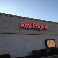 Foto tirada no(a) Roy Rogers por Neville E. em 1/31/2012
