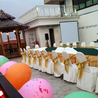 Photo taken at MetroPoint Bangkok Hotel by Kasem T. on 12/24/2011