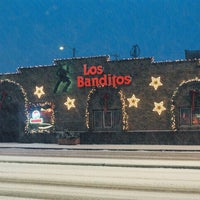 Снимок сделан в Los Banditos - East пользователем Brian S. 12/30/2010