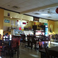 Photo taken at Pho Truc Vietnamese Noodle House by Babar R. on 1/25/2011
