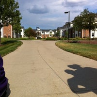 รูปภาพถ่ายที่ IPFW Student Housing โดย Derrick J. เมื่อ 6/2/2012