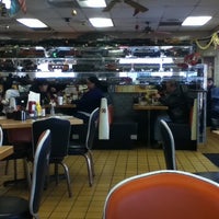 Photo taken at Golden Ox Diner by Fernando F. on 12/28/2011