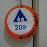 Photo taken at São Paulo Hostel Downtown by Wellington F. on 11/8/2011