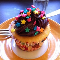 รูปภาพถ่ายที่ Baunilha Cupcakes โดย Rodrigo G. เมื่อ 8/16/2011