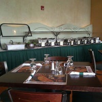 Foto tirada no(a) Udupi Palace Restaurant por Todor K. em 5/19/2011