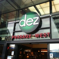Das Foto wurde bei DEZ Einkaufszentrum von ChrisWien20 am 1/27/2012 aufgenommen