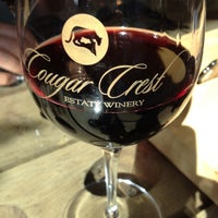 Foto tirada no(a) Cougar Crest por Cleary O. em 7/29/2012
