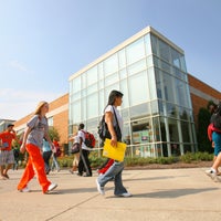 Foto tirada no(a) Bowen-Thompson Student Union por Bowling Green State University em 3/20/2012