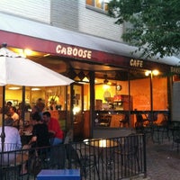 รูปภาพถ่ายที่ Caboose Cafe &amp;amp; Bakery โดย Edward เมื่อ 7/15/2012
