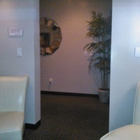 Foto scattata a Massage Envy - Beverly Hills da Joshua S. il 6/1/2012