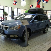 รูปภาพถ่ายที่ Atlantic Subaru โดย Merri เมื่อ 6/21/2012
