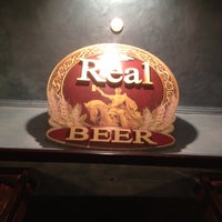 Photo taken at Real Beer by Israel D. on 9/13/2012