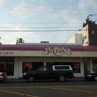 Review JaCiva's Bakery and Chocolatier