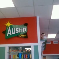 Foto diambil di Austin Diner oleh Anthony M. pada 5/11/2012