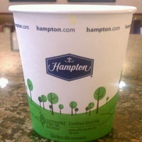 Foto diambil di Hampton Inn by Hilton oleh James F. pada 8/14/2012
