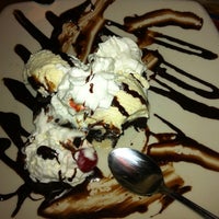 Photo taken at Islands Restaurant Long Beach Towne Center by Romona M. on 3/10/2012