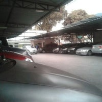 Photo taken at Estacionamento K-Park LTDA by Brenno N. on 5/31/2012