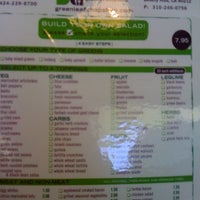 รูปภาพถ่ายที่ Greenleaf Gourmet Chopshop โดย Maura W. เมื่อ 3/22/2011