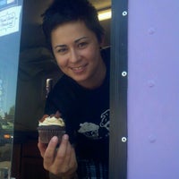 Photo taken at Hungry Heart Cupcakes by Gina B. on 8/25/2011