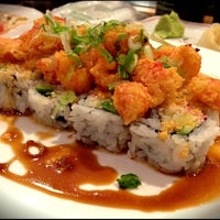 รูปภาพถ่ายที่ Nomura Sushi โดย Roy B. เมื่อ 6/8/2012