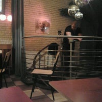 Foto tirada no(a) Gorki Bar por Marius E. em 12/24/2011