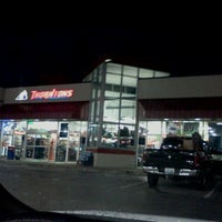 Photo taken at Thorntons by Stefhannie F. on 9/21/2011