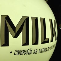 Das Foto wurde bei Milk Compañía Argentina de Cocteles von Nicolas L. am 8/13/2012 aufgenommen