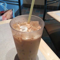 Photo taken at BLENZ coffee ラゾーナ川崎プラザ店 by イベリ コ. on 8/22/2012