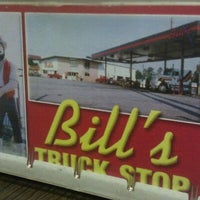 Foto tomada en Bill&amp;#39;s Truck Stop  por Richard C. el 1/9/2011