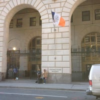 Photo taken at Brooklyn Criminal Court by Hugo H. on 11/2/2011