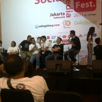 Photo taken at Indonesia Social Media Festival 2011 (SocMedFest) by Enda N. on 9/23/2011