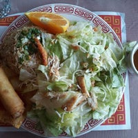 Photo taken at Wonderful Chinese by Frank An Cindy C. on 10/3/2011