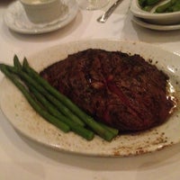 Foto tomada en Ruth&#39;s Chris Steak House  por Amilcar R. el 9/5/2012