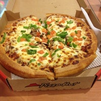รูปภาพถ่ายที่ Pizza Hut Express โดย Nio เมื่อ 3/9/2012