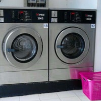 Photo taken at Wonder Wash Laundry by Abbel M. on 7/7/2012