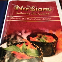 Foto diambil di Na Siam Thai Cuisine oleh Ava L. pada 3/14/2012