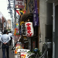 Photo taken at 特級中華そば 凪 西新宿店 by ムッキー on 5/11/2012