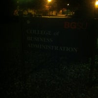 Foto tirada no(a) College of Business Administration por Brian K. em 4/12/2012