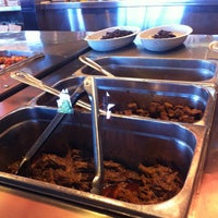 Photo taken at Chipotle Mexican Grill by Jan W. on 7/11/2012