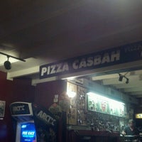 Foto scattata a Pizza Casbah da Harry U. il 8/6/2012