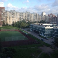 Photo taken at Футбольное поле у школы №601 by Роман Е. on 8/8/2012