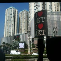 Review The PlayGround