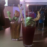 7/15/2012 tarihinde Meriç U.ziyaretçi tarafından Ganja Bar'de çekilen fotoğraf