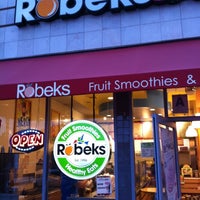 Photo taken at Robeks Fresh Juices &amp;amp; Smoothies by Nick G. on 6/14/2012