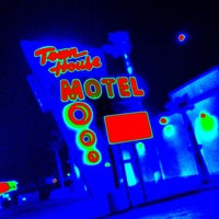 Photo taken at Townhouse Motel by Mitch W. on 8/25/2012