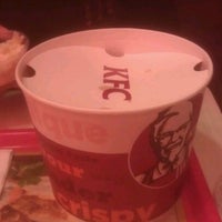 12/17/2011에 Erik K.님이 KFC에서 찍은 사진