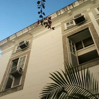 รูปภาพถ่ายที่ Instituto de Estudos Sociais e Políticos (IESP) โดย Leandro B. เมื่อ 3/21/2012