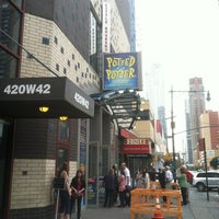Photo taken at Potted Potter at The Little Shubert Theatre by Rebecca E. on 8/19/2012