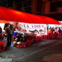 Photo taken at Seafood 68 by @jakarta_food on 2/20/2011